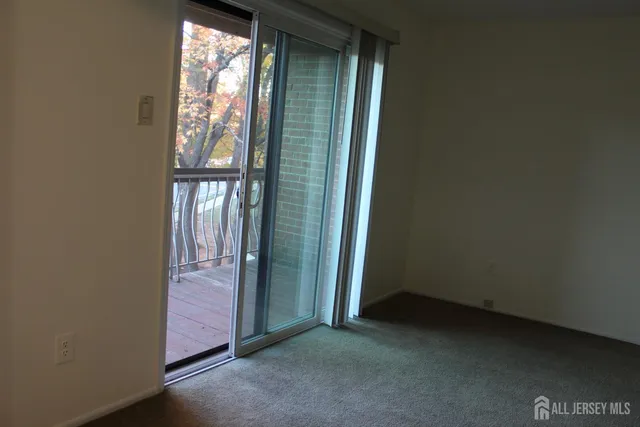 $2,275 | 820 Edison Glen Terrace, Edison, NJ 08837