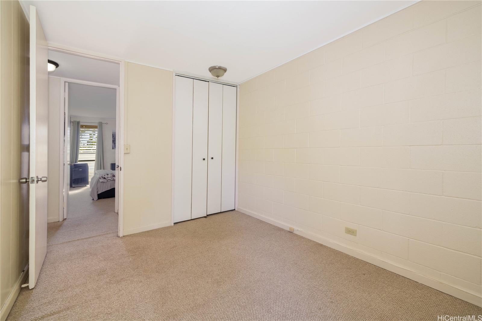 92-739 Makakilo Drive, Unit 21 Kapolei, HI 96707 - Photo 17 of 25 wooden floor in a room