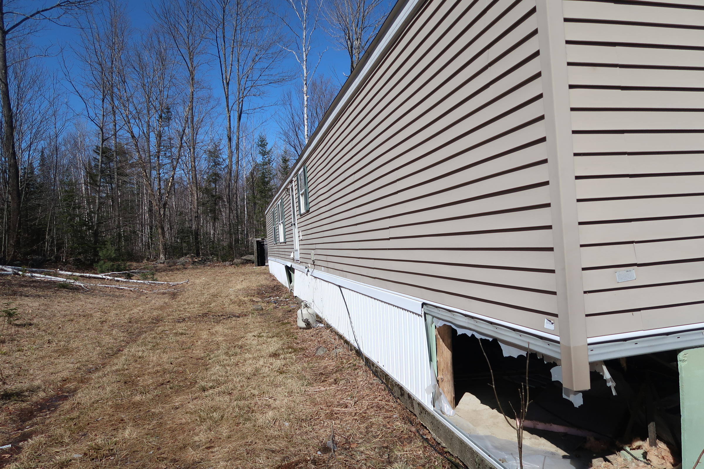 1086 Fairbanks Road Strong, ME 04983 - Photo 7 of 12 IMG_6261