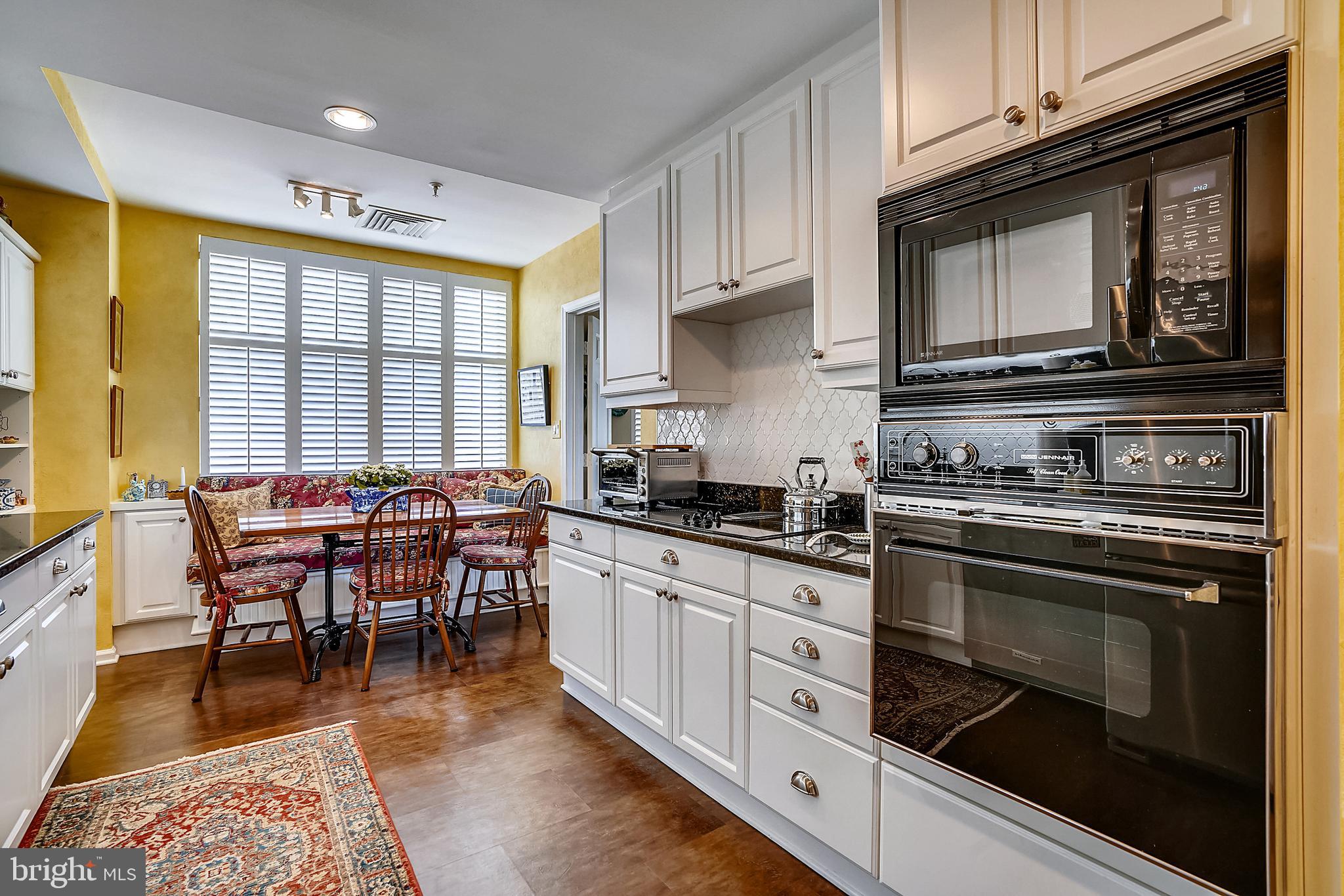 3801 Canterbury Road, Unit 1006 Baltimore, MD 21218 - Photo 28 of 41 Kitchen Granite Counter Tops