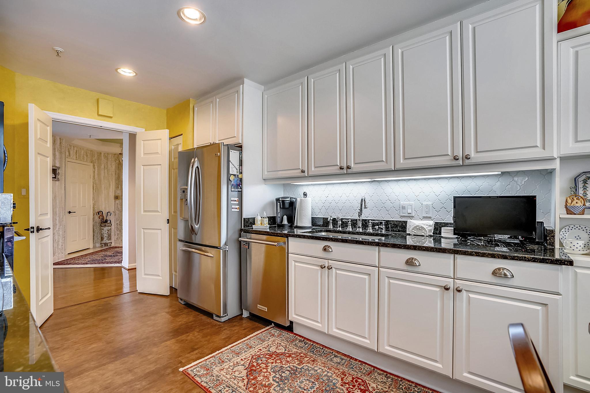 3801 Canterbury Road, Unit 1006 Baltimore, MD 21218 - Photo 31 of 41 Kitchen