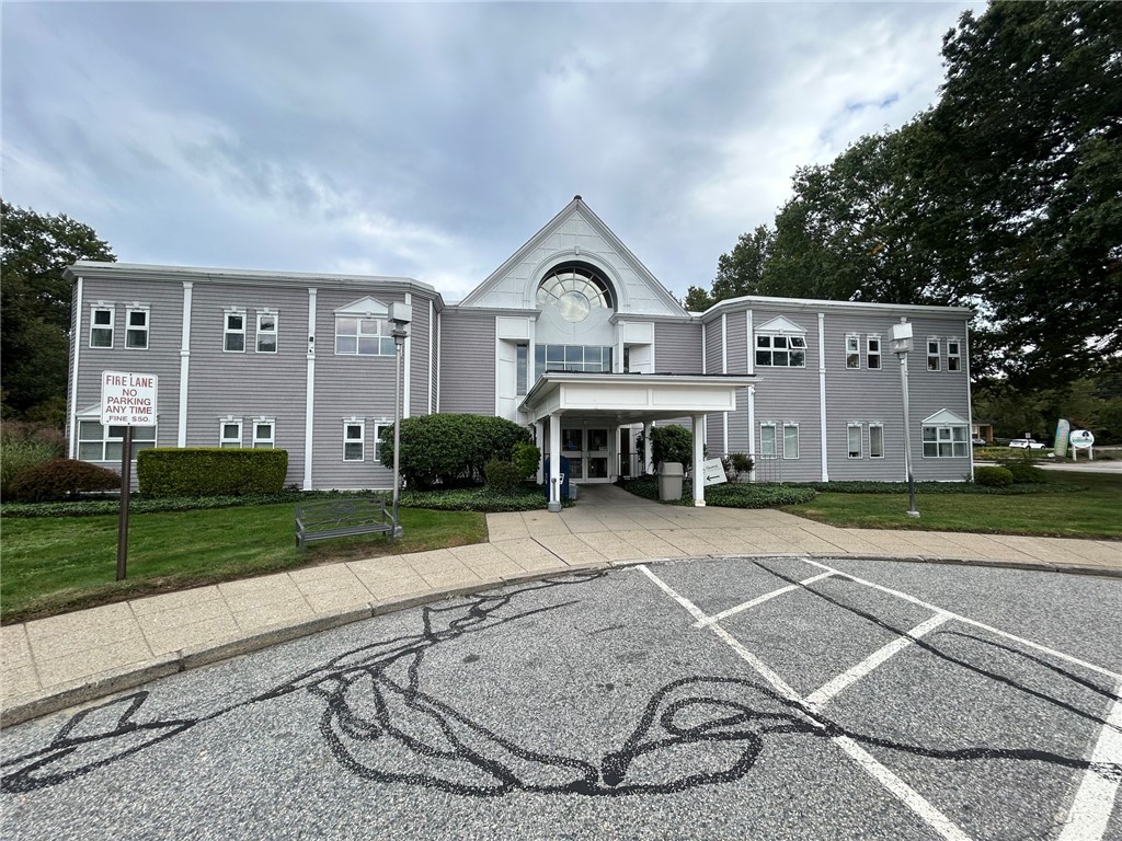 215 Toll Gate Road, Unit 302 Warwick, RI 02886 - Photo 1 of 17 Gallery Image 1