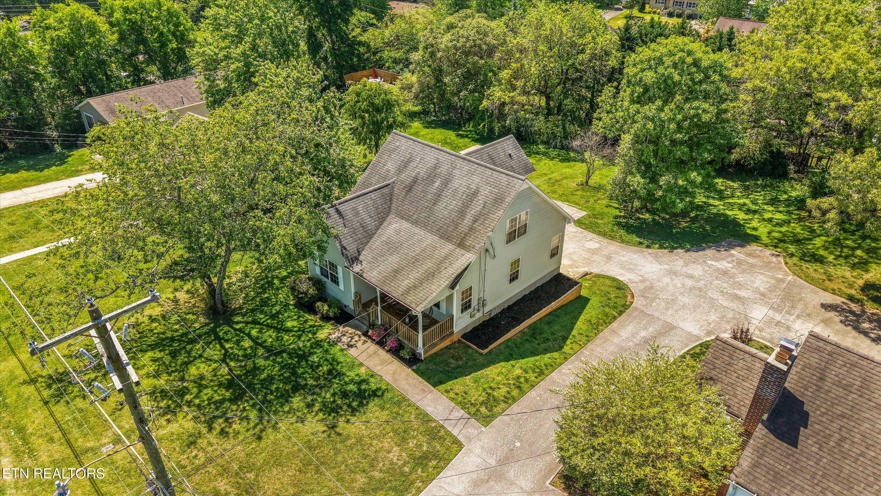 501 South Ruth Street Maryville, TN 37803 - Photo 35 of 41 35-501 S Ruth St 01