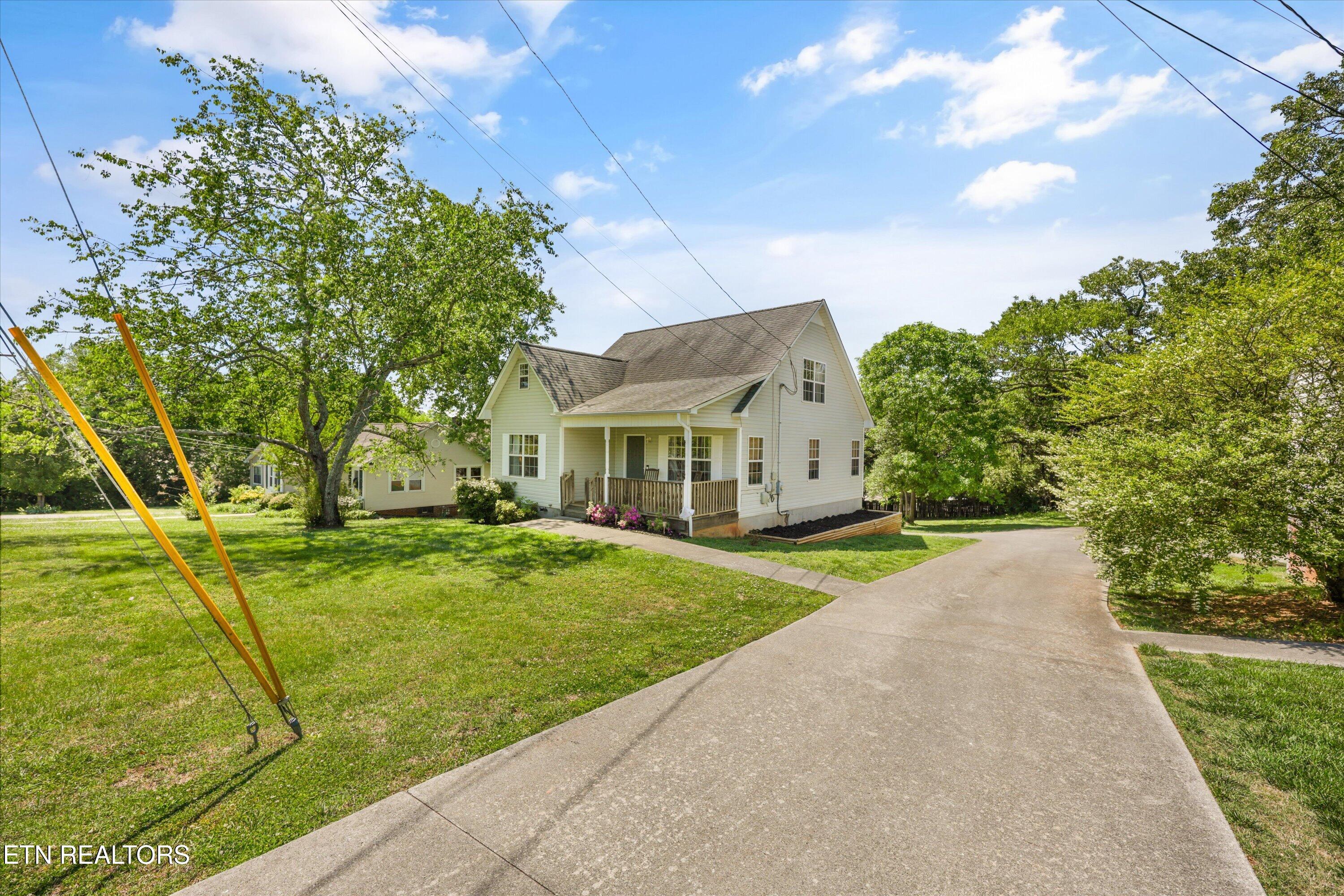 501 South Ruth Street Maryville, TN 37803 - Photo 4 of 41 04-501 S Ruth St 40