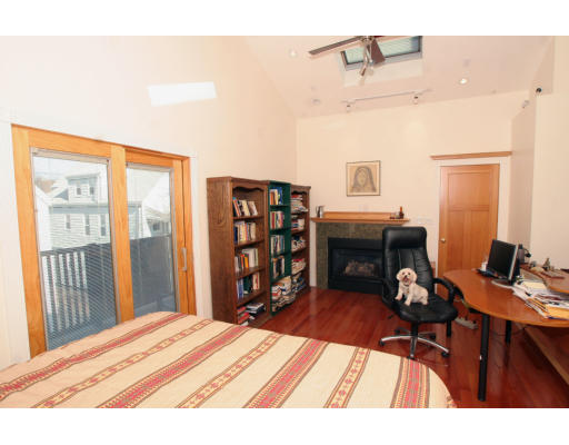 31 Holyoke Road, Unit 2 Somerville, MA 02144 - Photo 8 of 13 Gallery Image 8