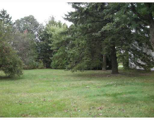 5965 Springfield Xenia Road Springfield, OH 45502 - Photo 2 of 12