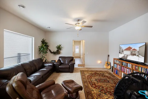 $309,900 | 311 Redwood Street North, Cambridge, MN 55008