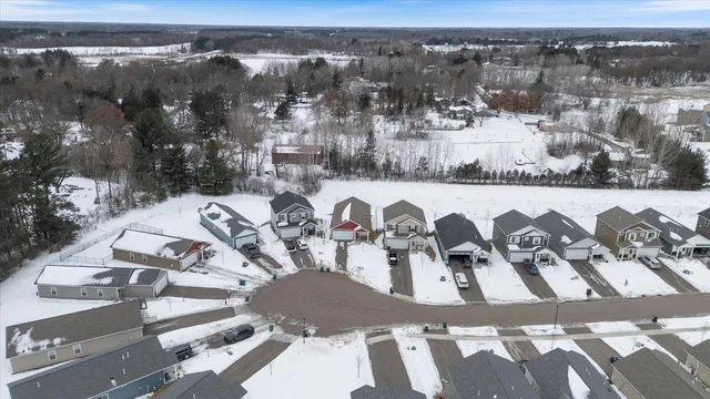 $309,900 | 311 Redwood Street North, Cambridge, MN 55008