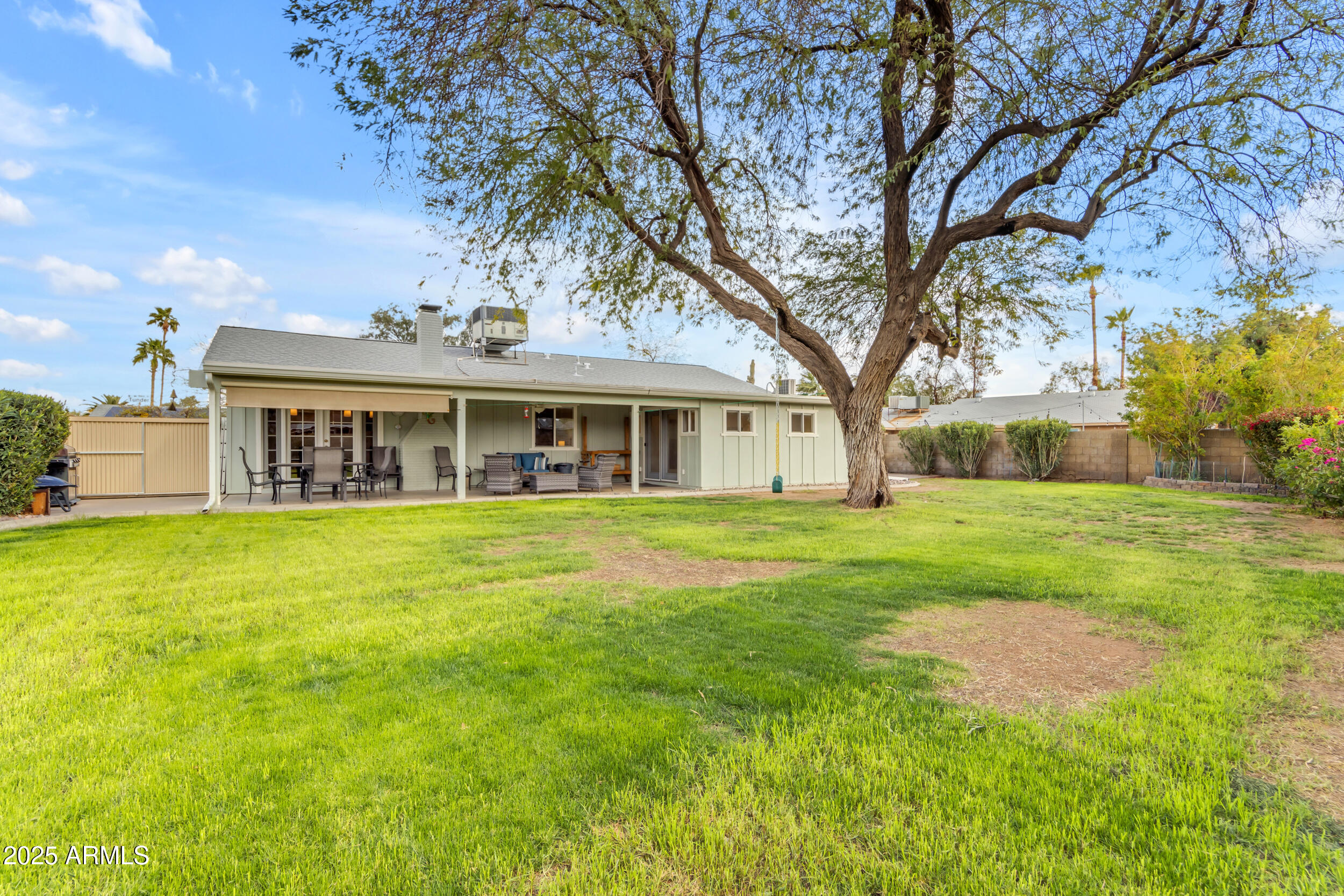 5165 East Tunder Drive Phoenix, AZ 85044 - Photo 40 of 44 a view of house with a garden space