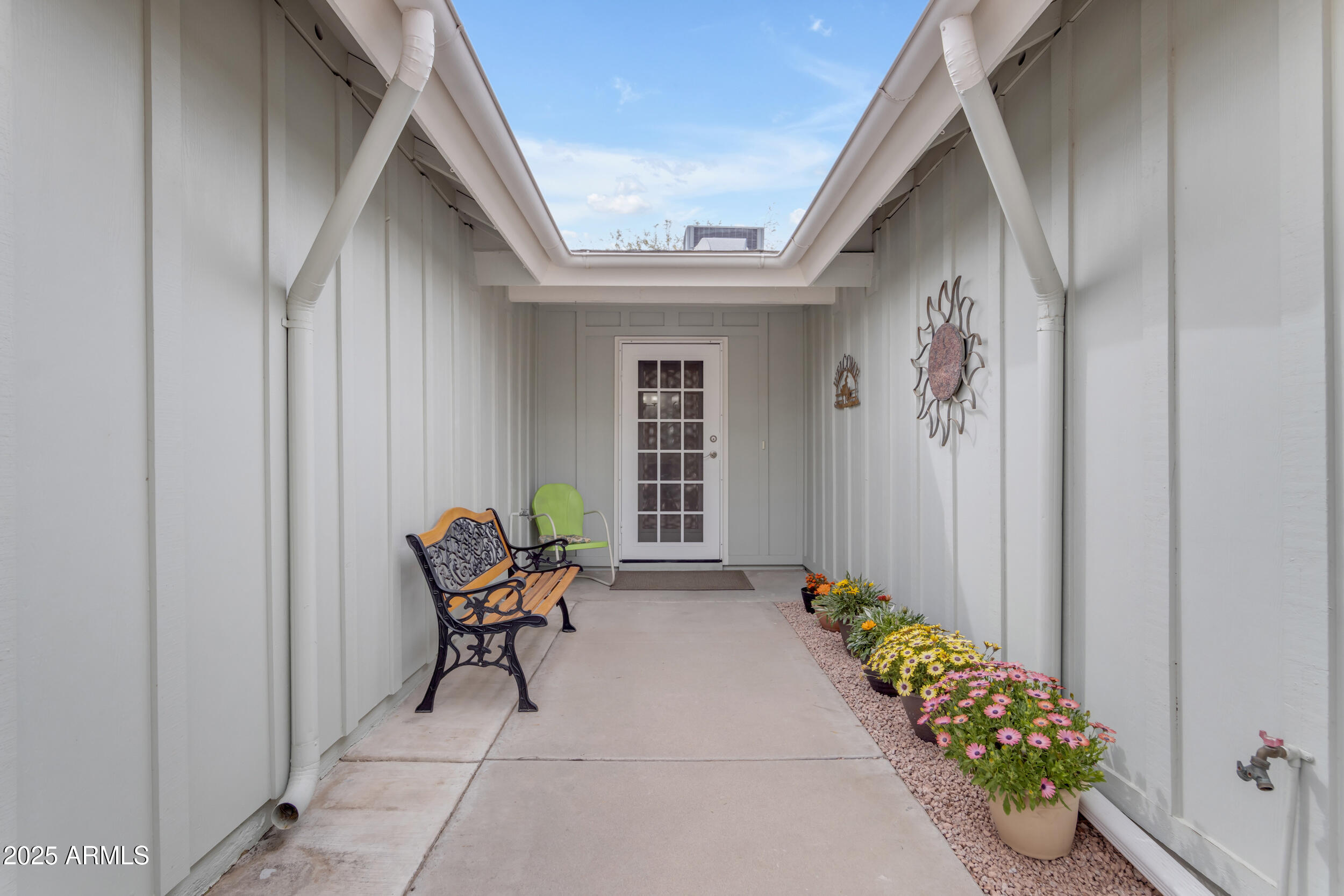 5165 East Tunder Drive Phoenix, AZ 85044 - Photo 5 of 44