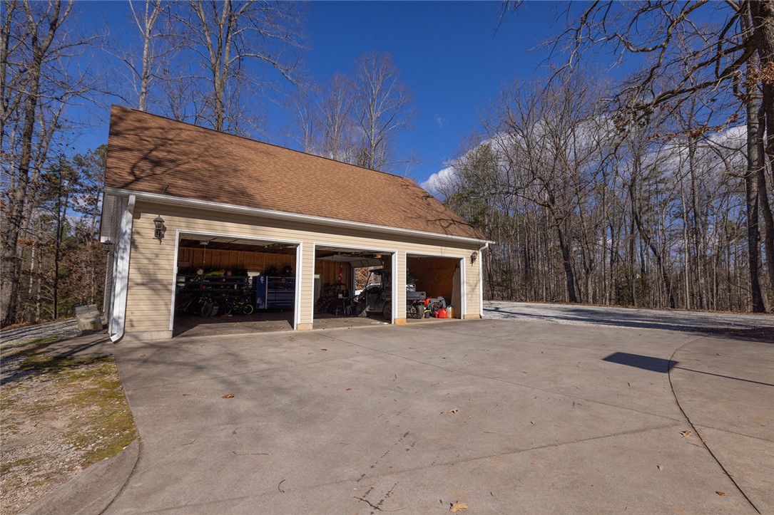 308 Ridgeside Court West Union, SC 29696 - Photo 40 of 48