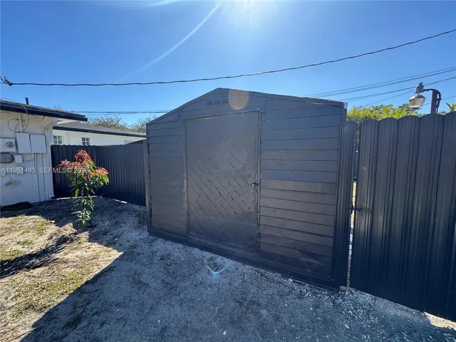 $4,500 | 10502 Southwest 77th Court, Unit 10502, Pinecrest, FL 33156