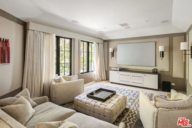 $6,299,000 | 7651 Willow Glen Road, Los Angeles, CA 90046