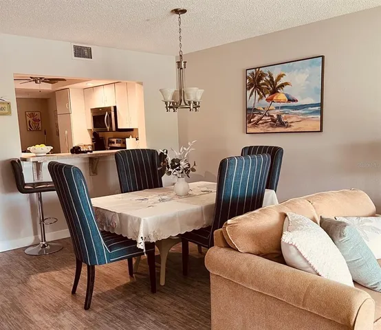 $5,250 | 9300 Clubside Circle, Unit 1109, Sarasota, FL 34238