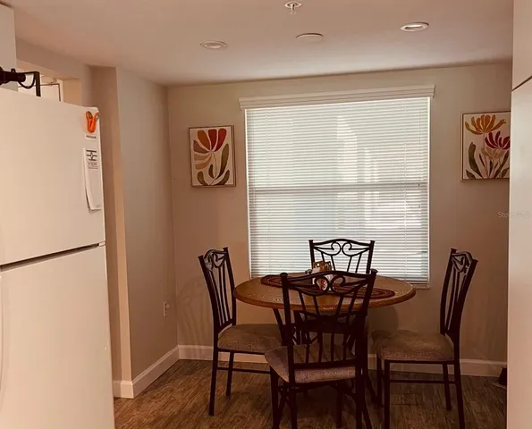 $5,250 | 9300 Clubside Circle, Unit 1109, Sarasota, FL 34238