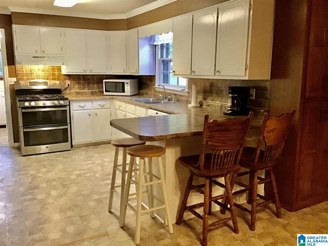 3405 Wren Road Birmingham, AL 35243 - Photo 6 of 21