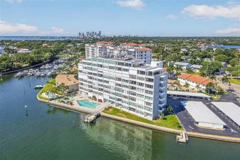 $475,000 | 1365 Snell Isle Boulevard Northeast, Unit 6A, St. Petersburg, FL 33704