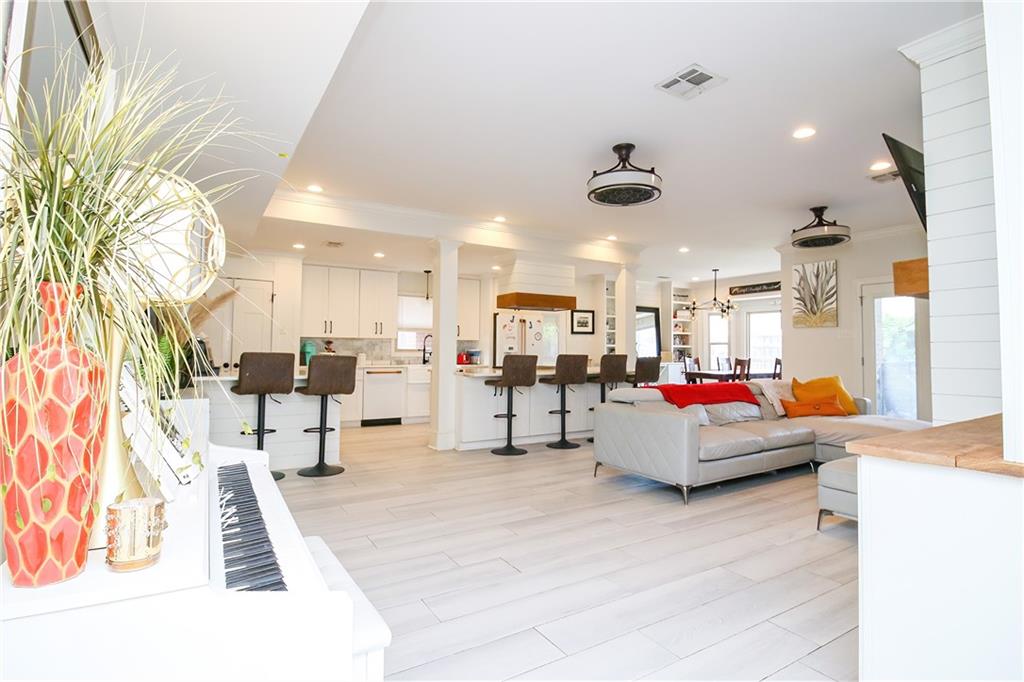 7211 O'Neil Drive Harahan, LA 70123 - Photo 5 of 24