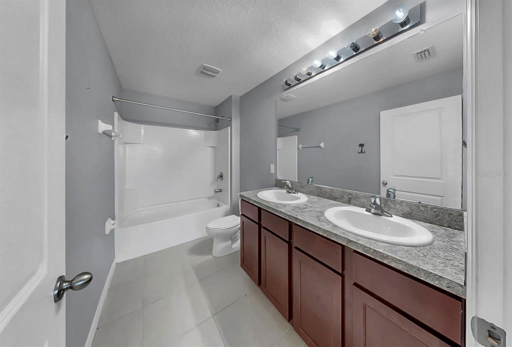 10237 Mangrove Well Road Sun City Center, FL 33573 - Photo 37 of 56