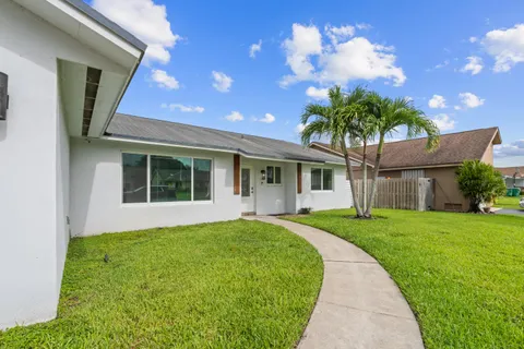 $745,000 | 5317 Southwest 120th Avenue, Cooper City, FL 33330