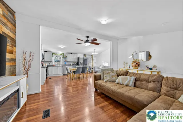 $75,000 | 1012 Spruce Lane, Breinigsville, PA 18031