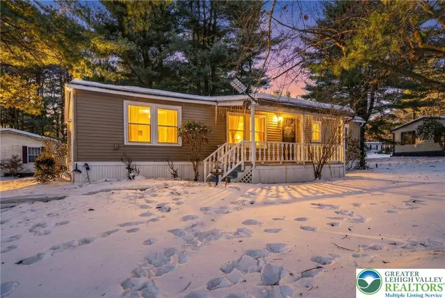 $75,000 | 1012 Spruce Lane, Breinigsville, PA 18031