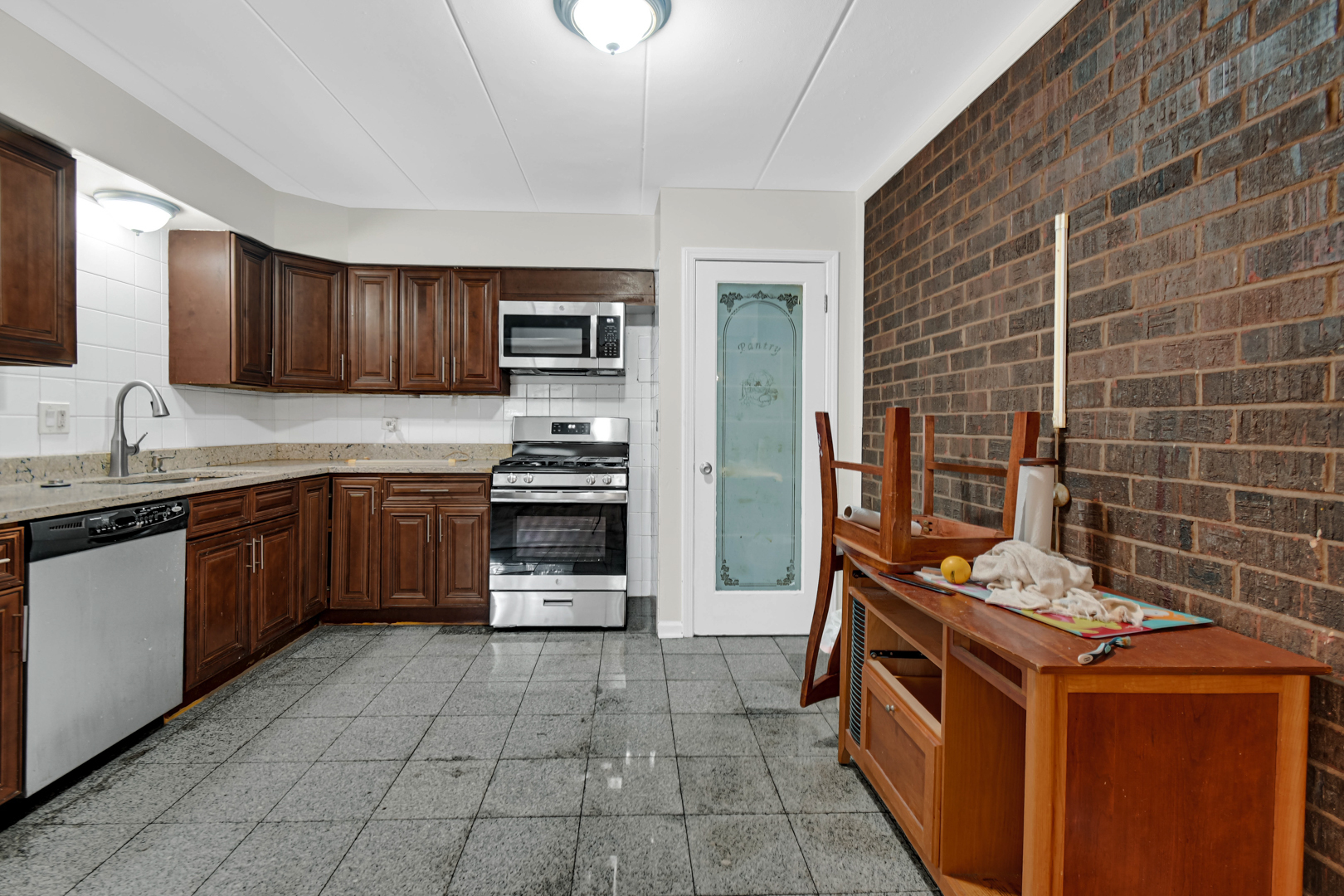 228 East Bailey Road, Unit A Naperville, IL 60565 - Photo 7 of 23