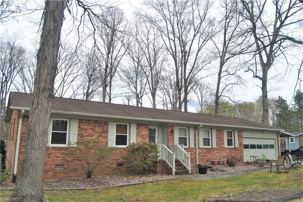 3928 Tanglebrook Road High Point, NC 27265 - Photo 1 of 31 Gallery Image 1