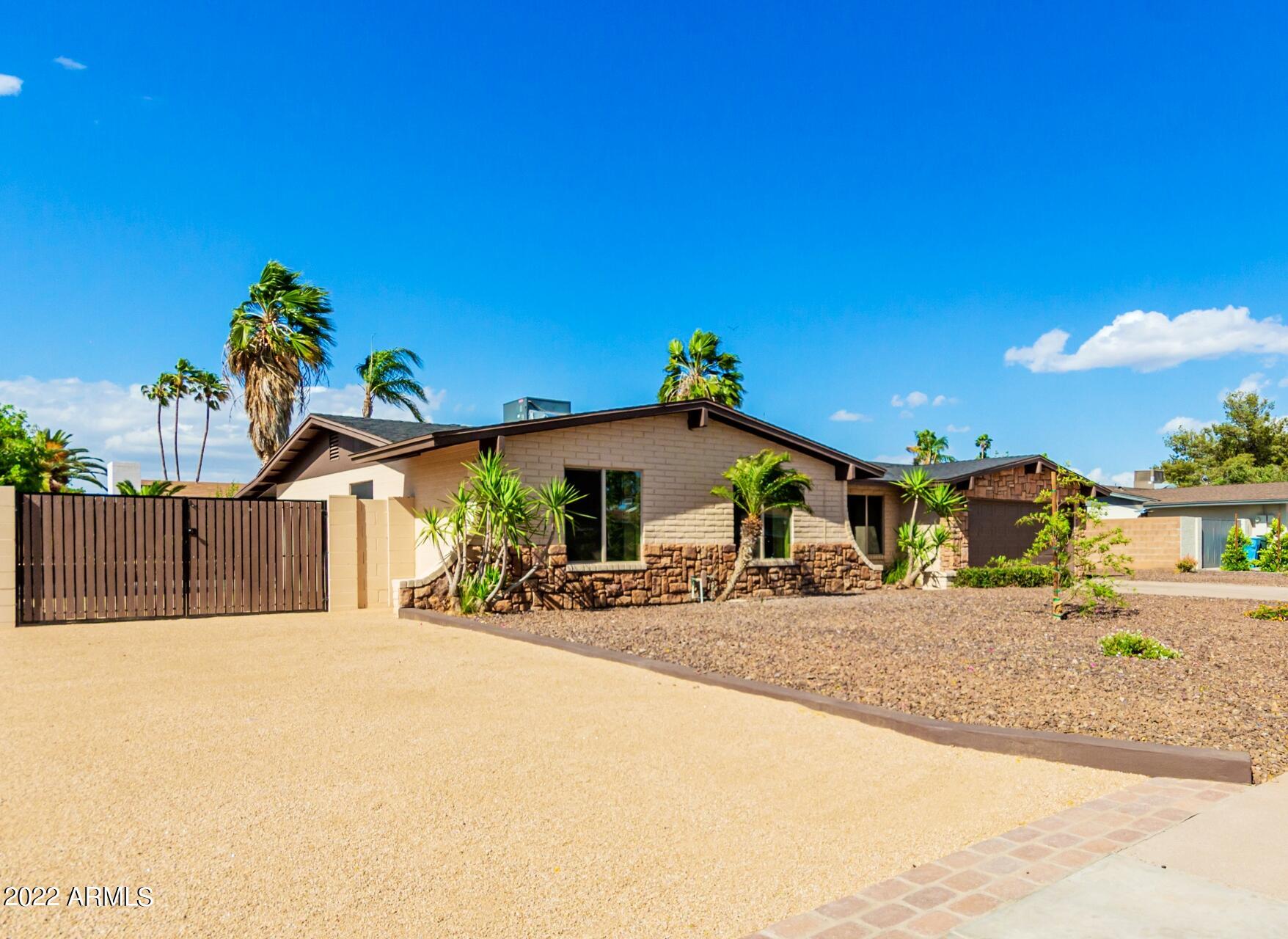 5320 East Hearn Road Scottsdale, AZ 85254 - Photo 3 of 33 0003-03 - Hearn