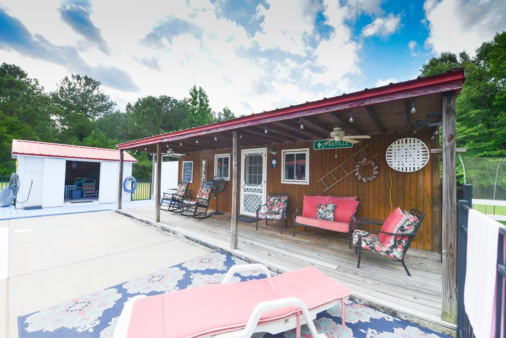 1542 Geddings Road Manning, SC 29102 - Photo 40 of 43
