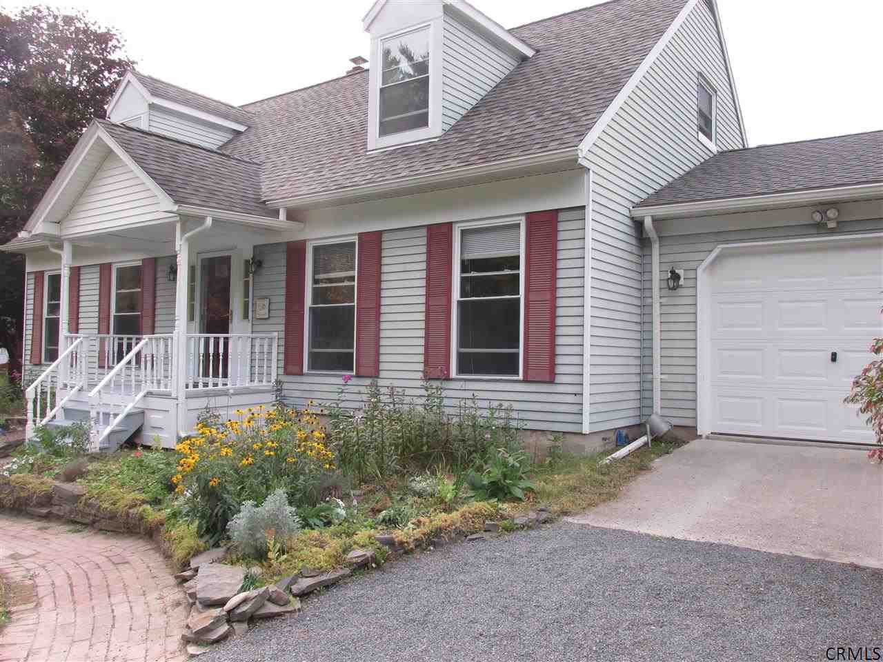44 Biechman Road Ravena, NY 12143 - Photo 2 of 19 Photo 2