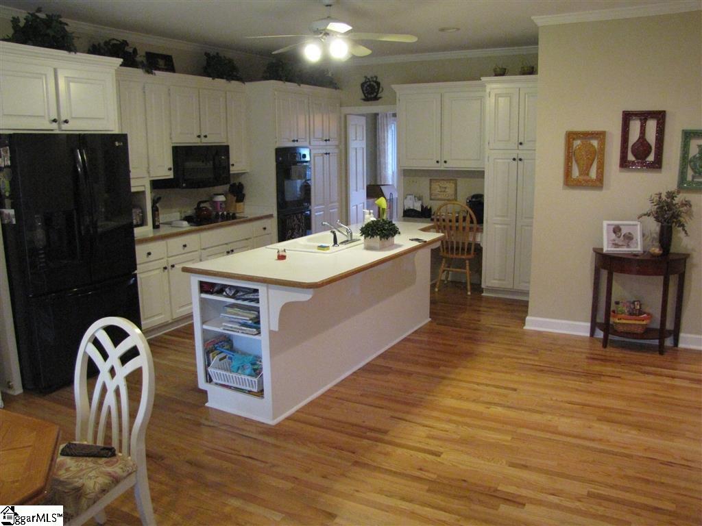201 Cypress Ridge Greenville, SC 29609 - Photo 11 of 36 Gallery Image 11