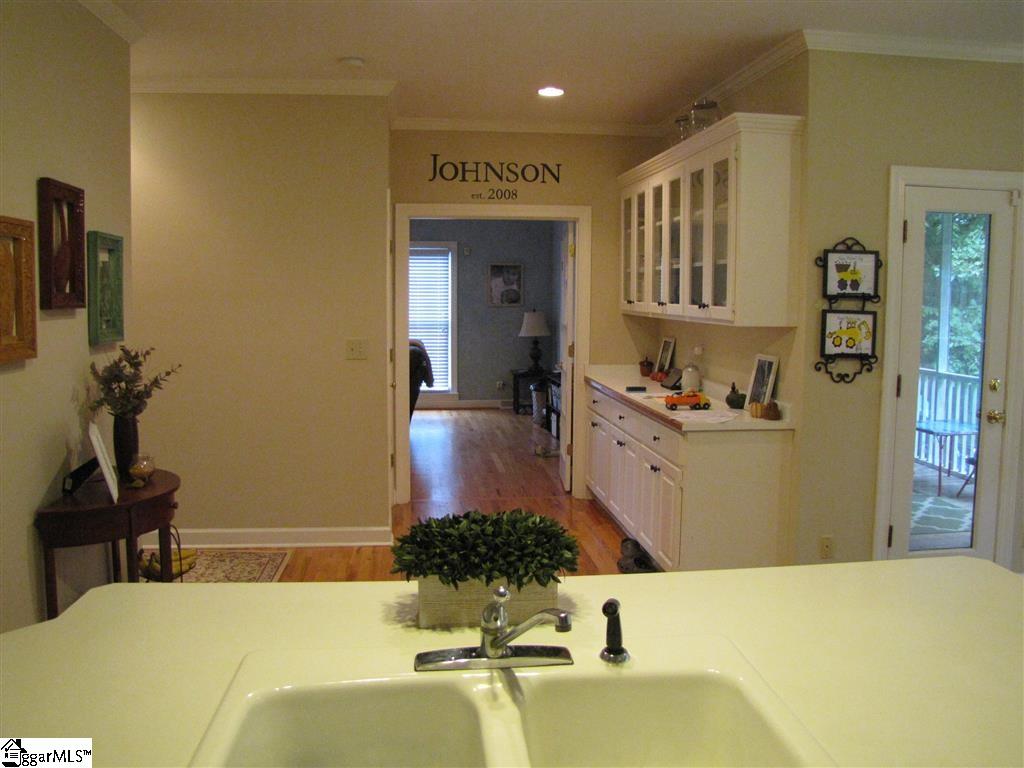201 Cypress Ridge Greenville, SC 29609 - Photo 12 of 36 Gallery Image 12