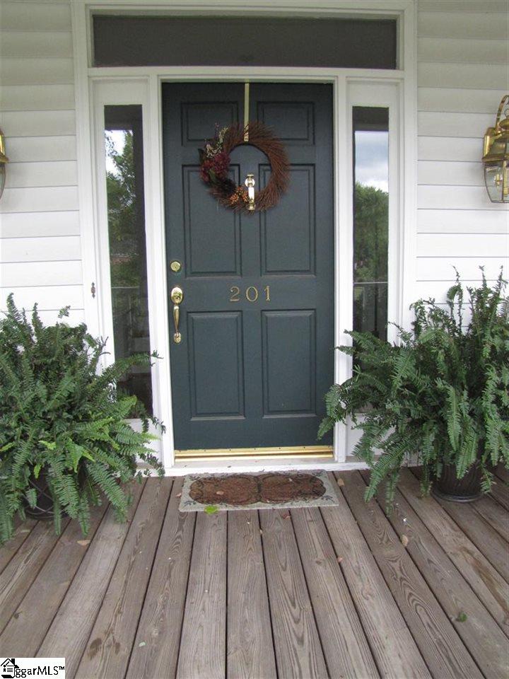 201 Cypress Ridge Greenville, SC 29609 - Photo 6 of 36 Gallery Image 6