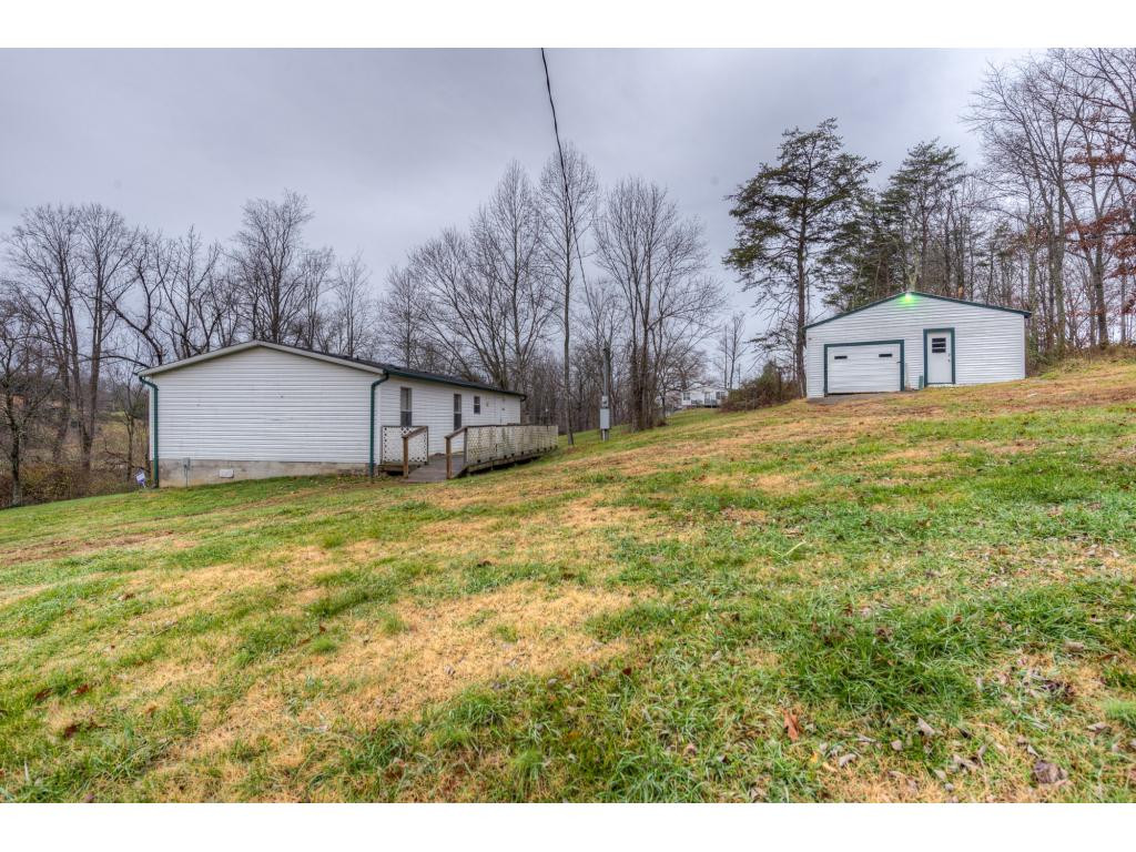 430 Sinking Springs Road Bristol, TN 37620 - Photo 3 of 14 Photo 3