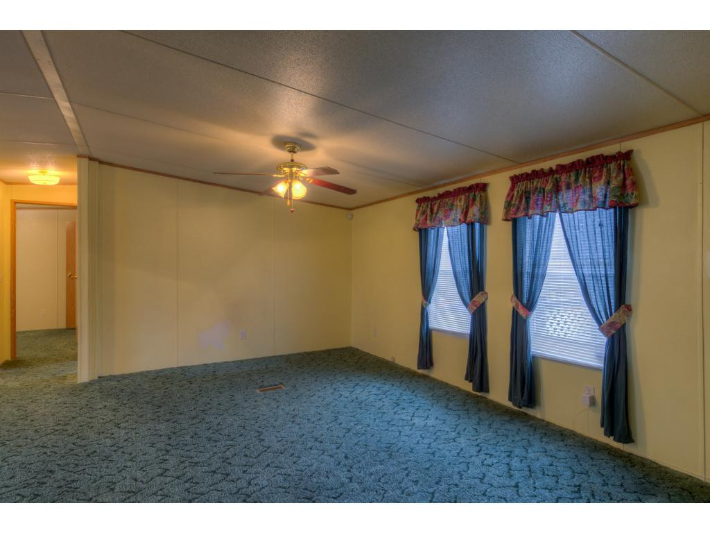 430 Sinking Springs Road Bristol, TN 37620 - Photo 5 of 14 Photo 5