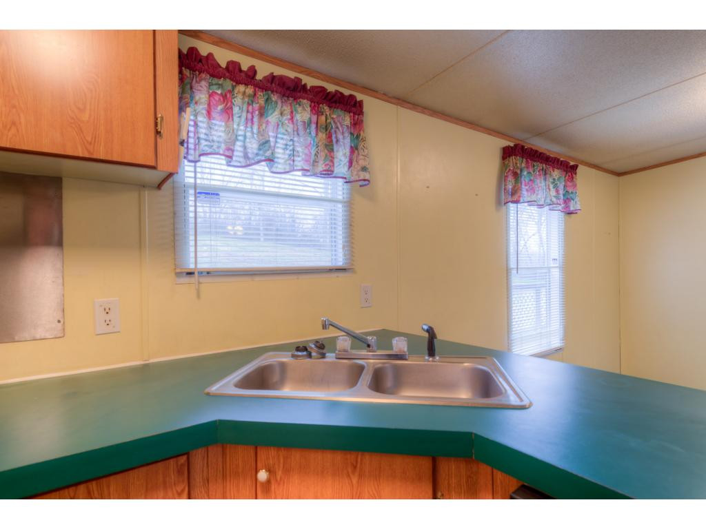 430 Sinking Springs Road Bristol, TN 37620 - Photo 8 of 14 kitchen sink area