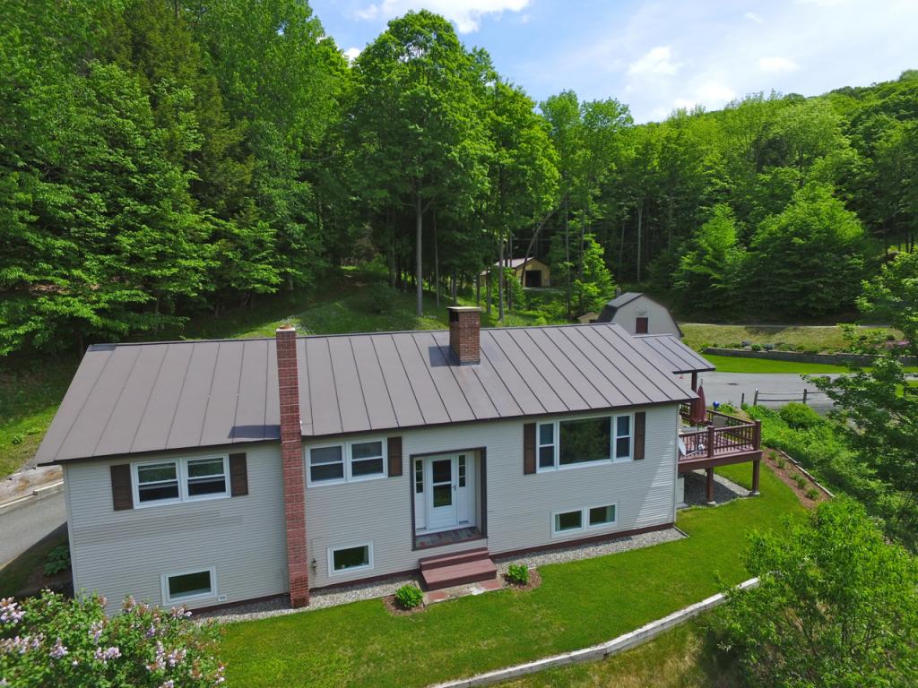 184 Spooner Road Pomfret, VT 05067 - Photo 21 of 36