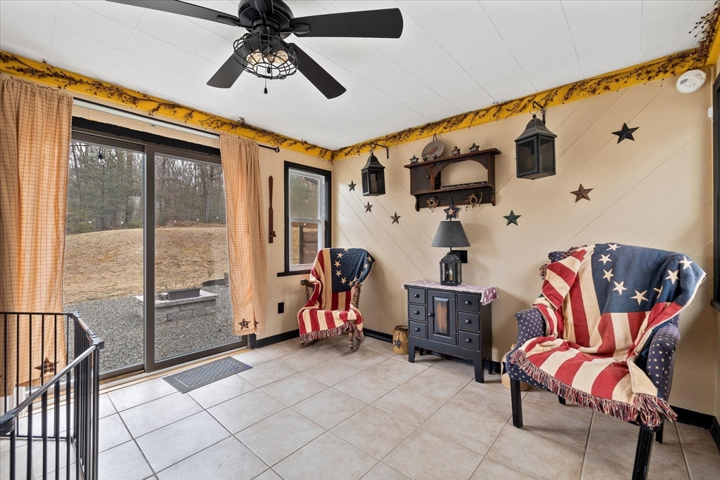 244 Brookfield Road Charlton, MA 01507 - Photo 5 of 24