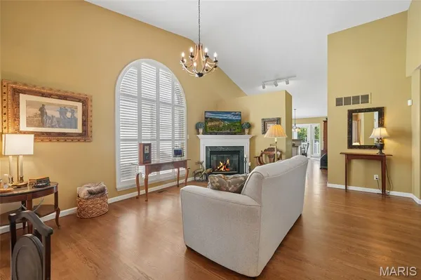 $385,000 | 806 Whispering Village Circle, Ballwin, MO 63021