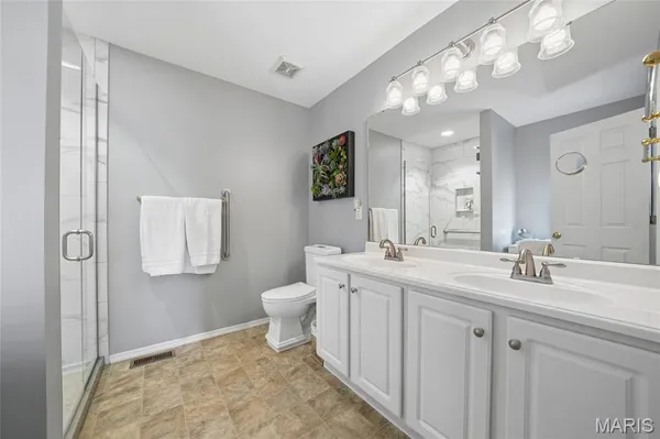 $385,000 | 806 Whispering Village Circle, Ballwin, MO 63021