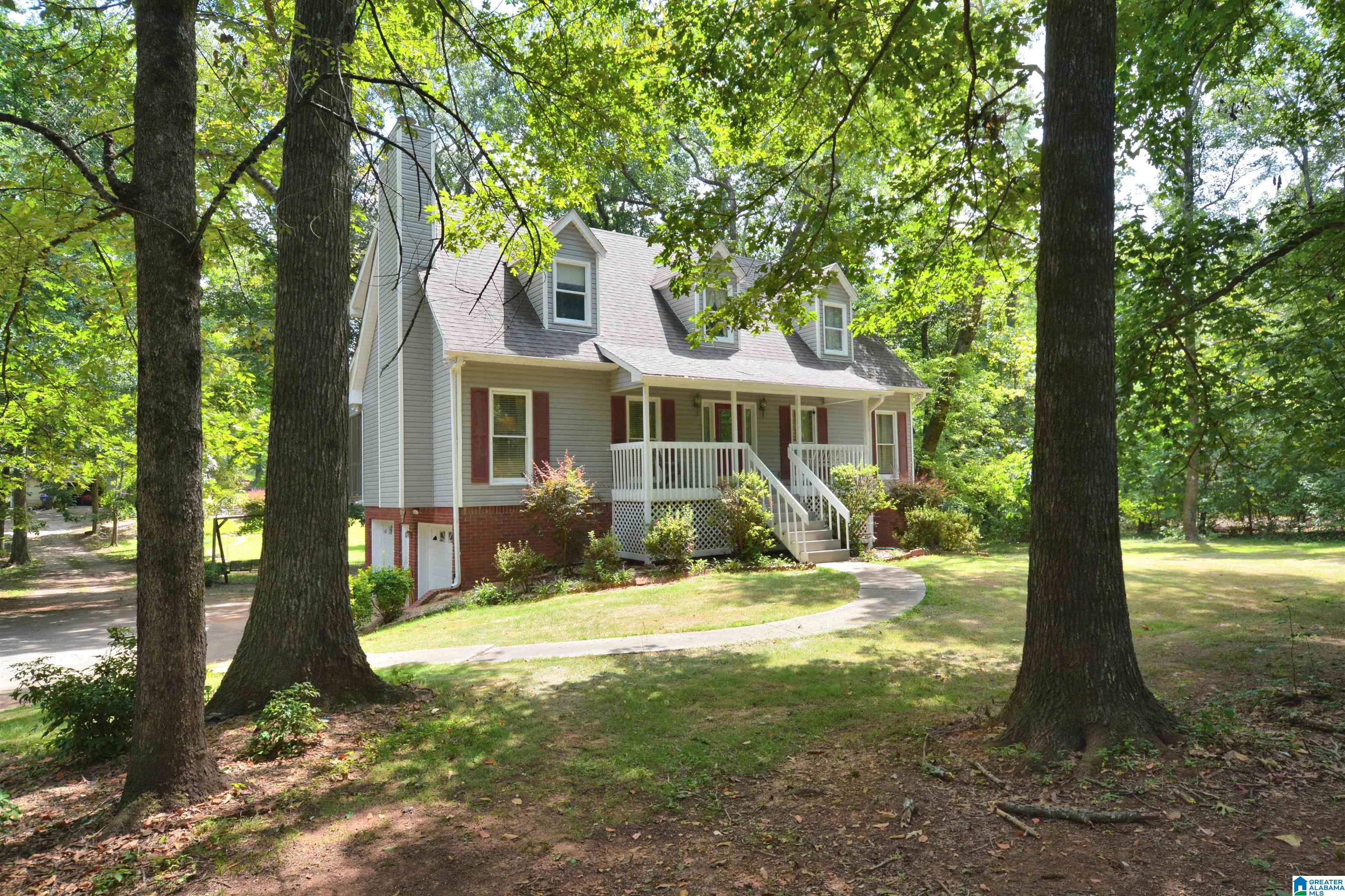 153 Chestnut Drive Alabaster, AL 35007 - Photo 3 of 52