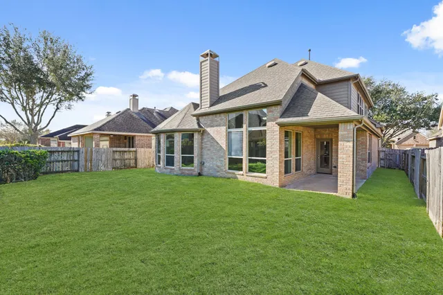 $3,150 | 10335 Belvamera Road, Richmond, TX 77407