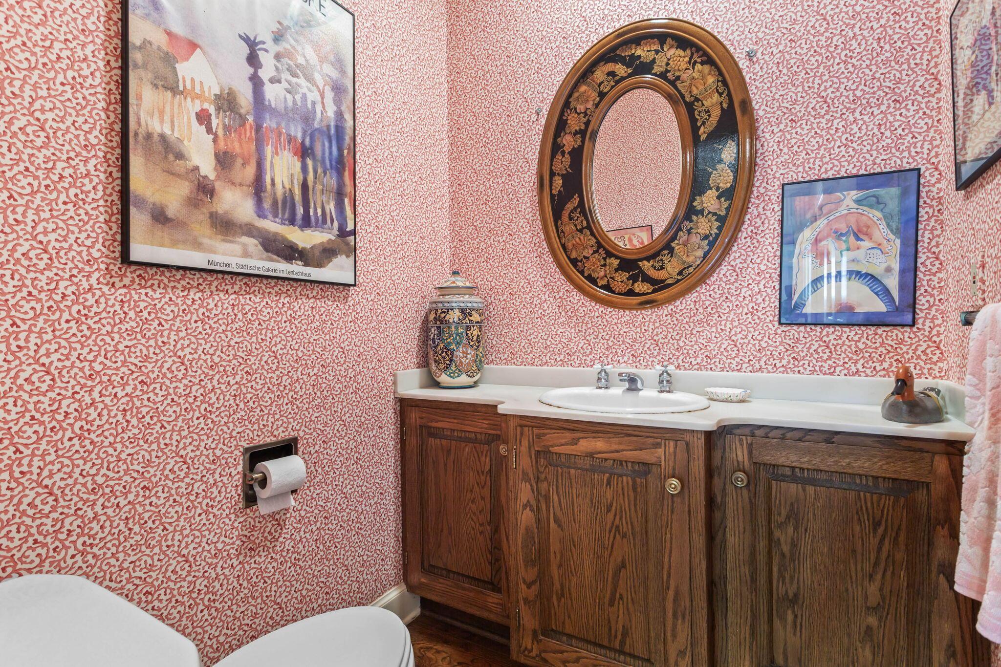 2111 Cheltenham Road Columbus, OH 43220 - Photo 14 of 64 First floor half bath located off of the main entry.