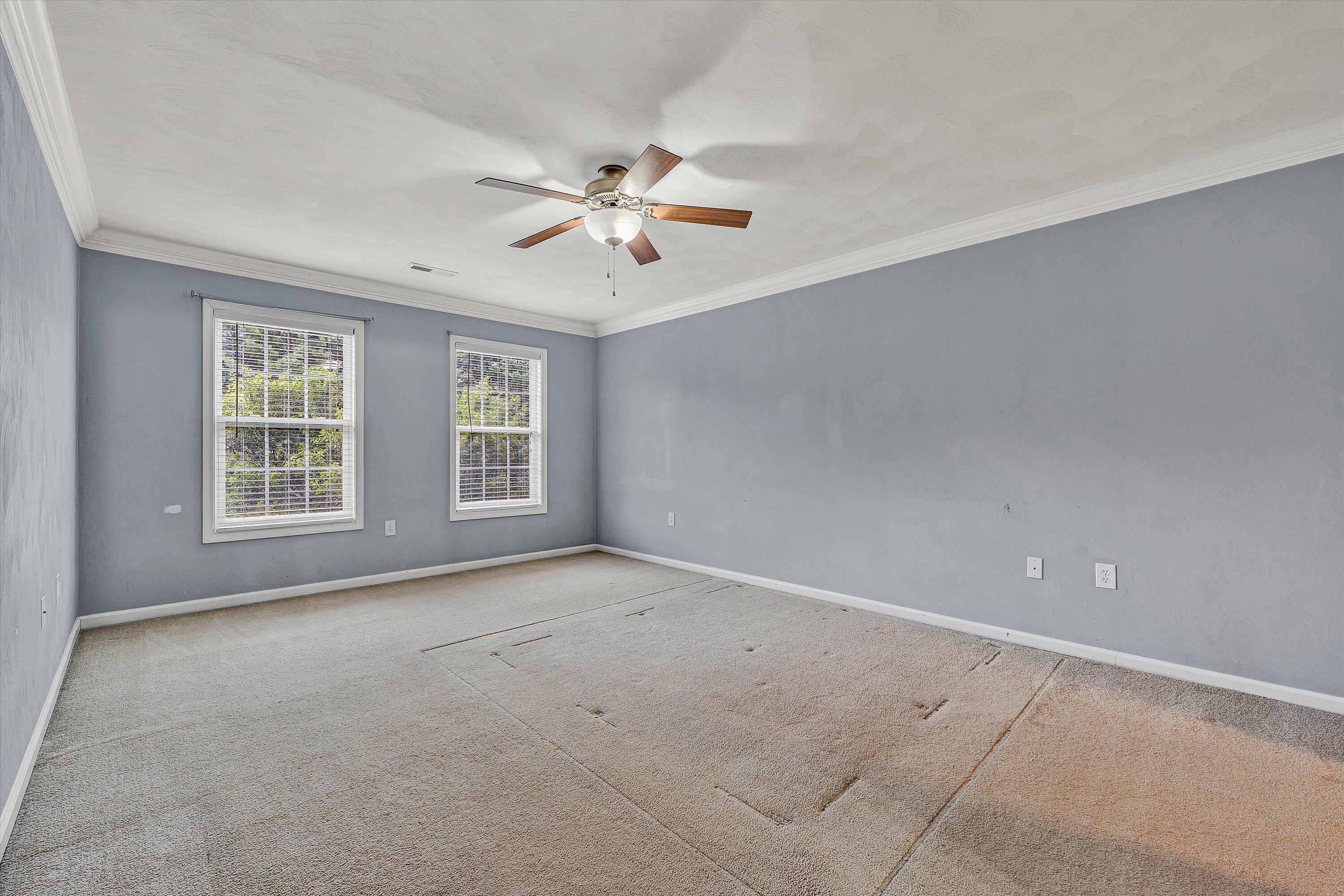 6088 Roselawn Road Roanoke, VA 24018 - Photo 24 of 49 24-SGM-09885