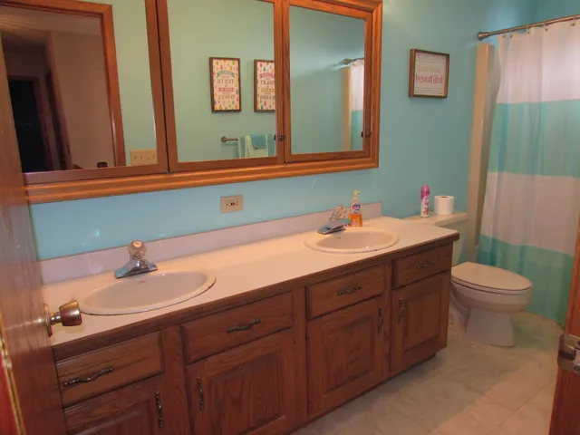 $409,000 | 1700 Knollwood Drive, Fairmont, MN 56031