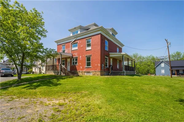 $349,900 | 4575 Prosperity Pike, Prosperity, PA 15329