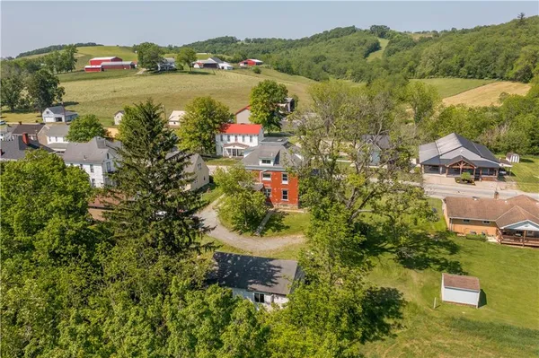 $349,900 | 4575 Prosperity Pike, Prosperity, PA 15329