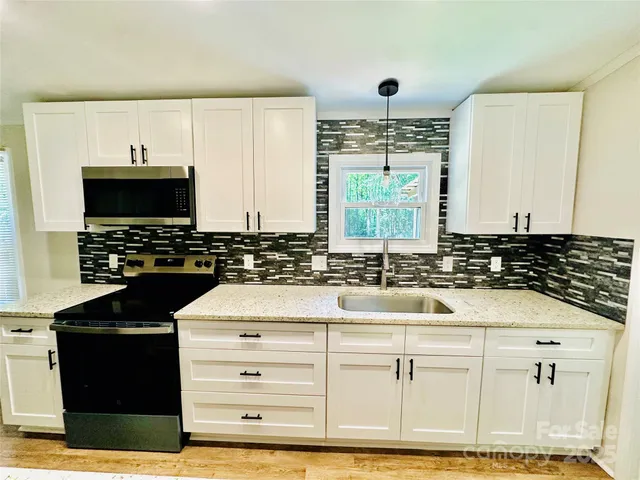 $214,900 | 208 James Drive, Cleveland, NC 27013