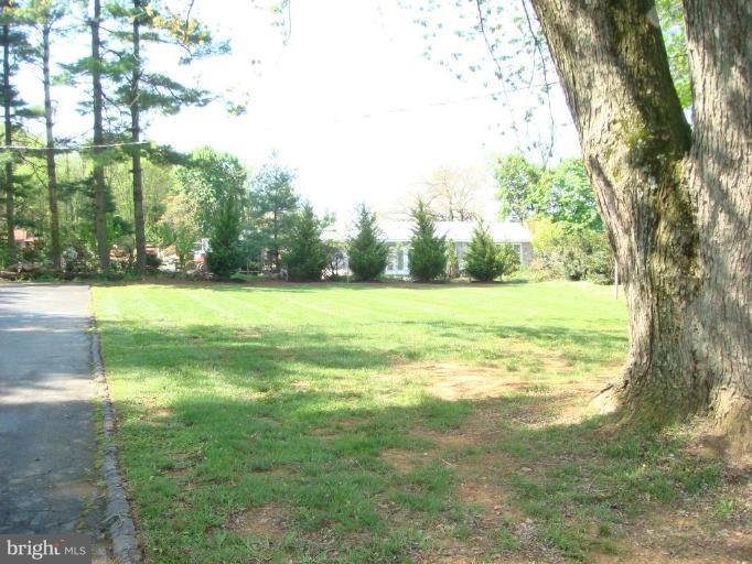 16641 Frederick Road Mount Airy, MD 21771 - Photo 16 of 20 Back yard